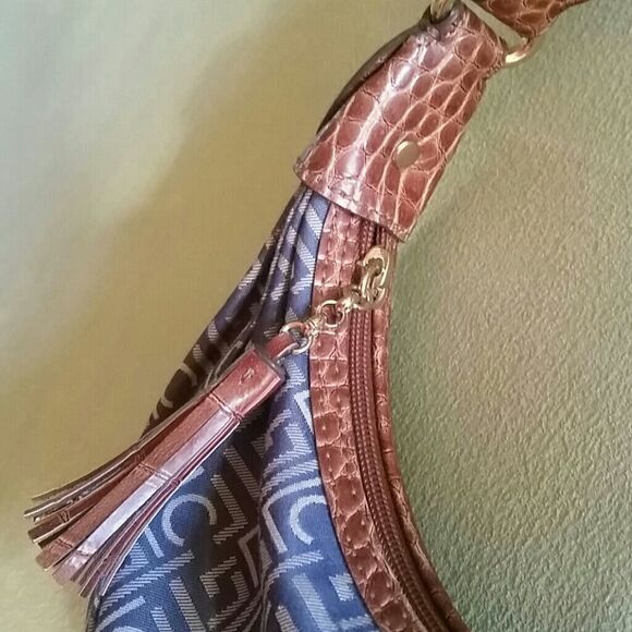 liz Claiborne Mini Shoulder Purse Leather and Canvas Bag - Picture 3 of 8